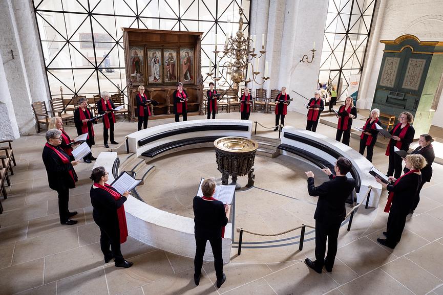 Bild 1 Music for a while - Intonare Frauenvokalensemble Sommerkonzert
