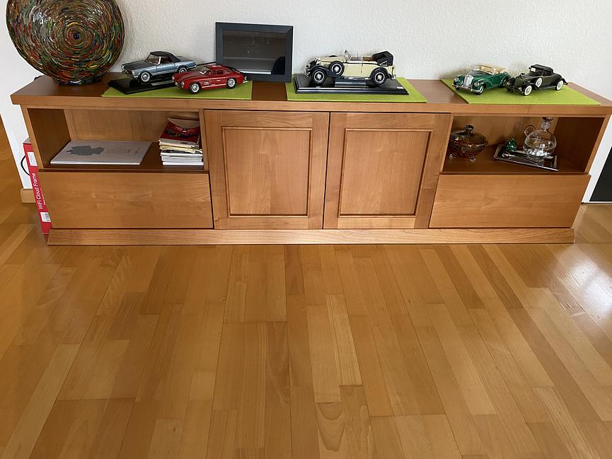 Bild 1 TV- Board Kirschbaum Holz