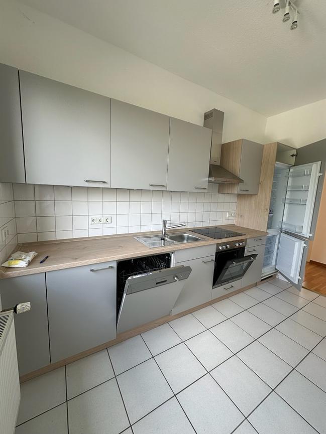 Bild 5 ab sofort: WG-Zimmer  unmöblliert in 4er WG am Cheruskerring