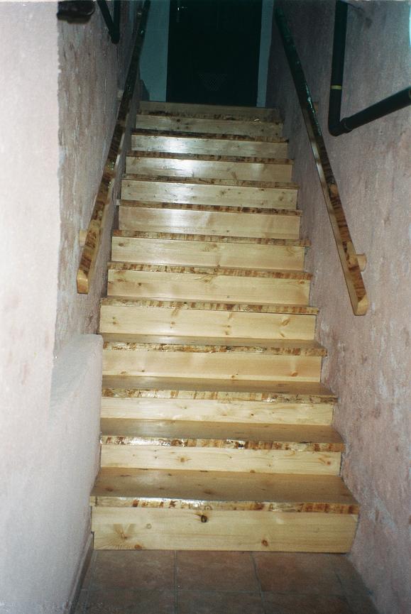 Bild 38 Gartenmöbel vom Hersteller