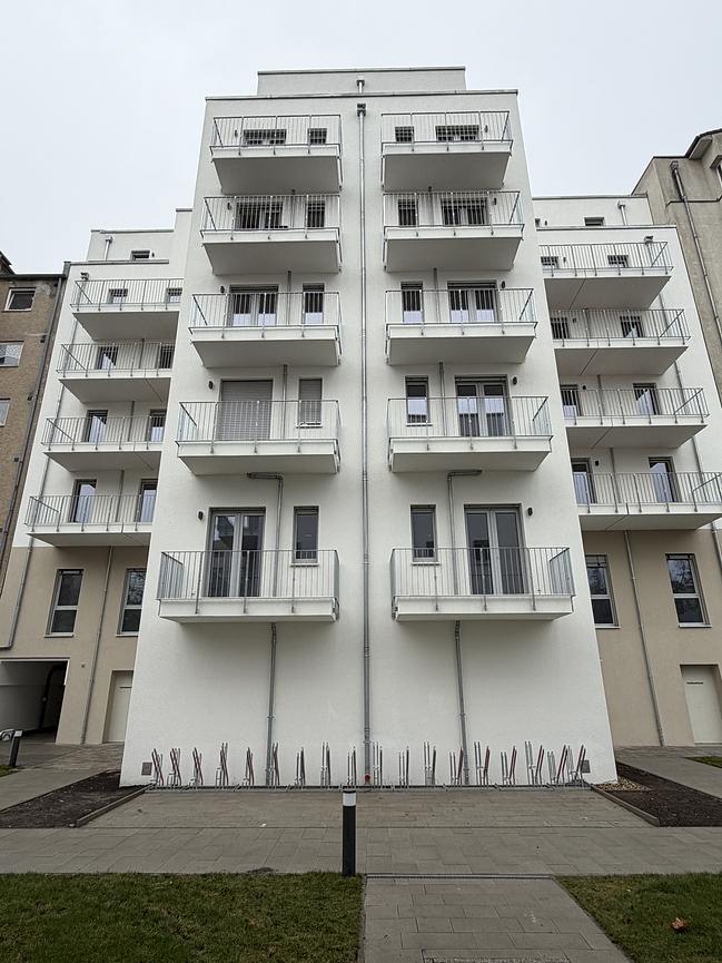 Bild 5 Mieter gesucht - Modernes Studio @ Wedding: Erstbezug, möbliert & Balkon