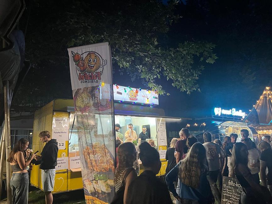 Bild 1 Mitarbeiter*in für Foodtruck in Hannover gesucht