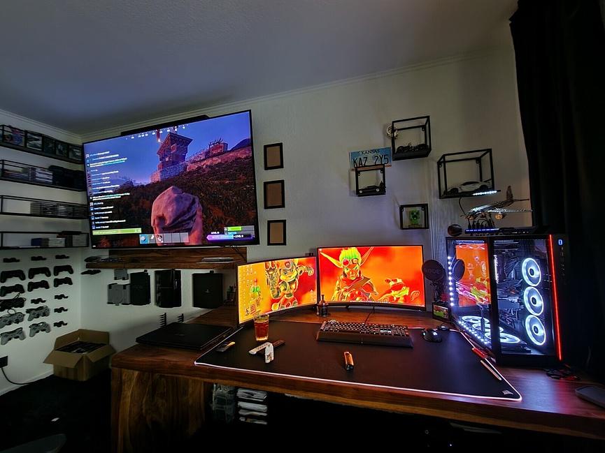 Bild 1 Pc Mit 2 Monitore  Highend Gaming