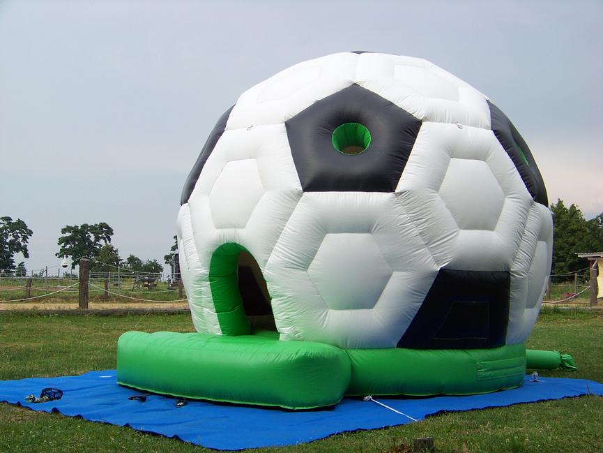 Bild 7 Hüpfburg zu vermieten