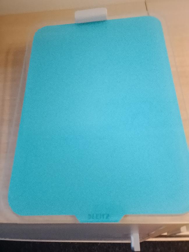 Bild 3 Whiteboard. 5 Euro