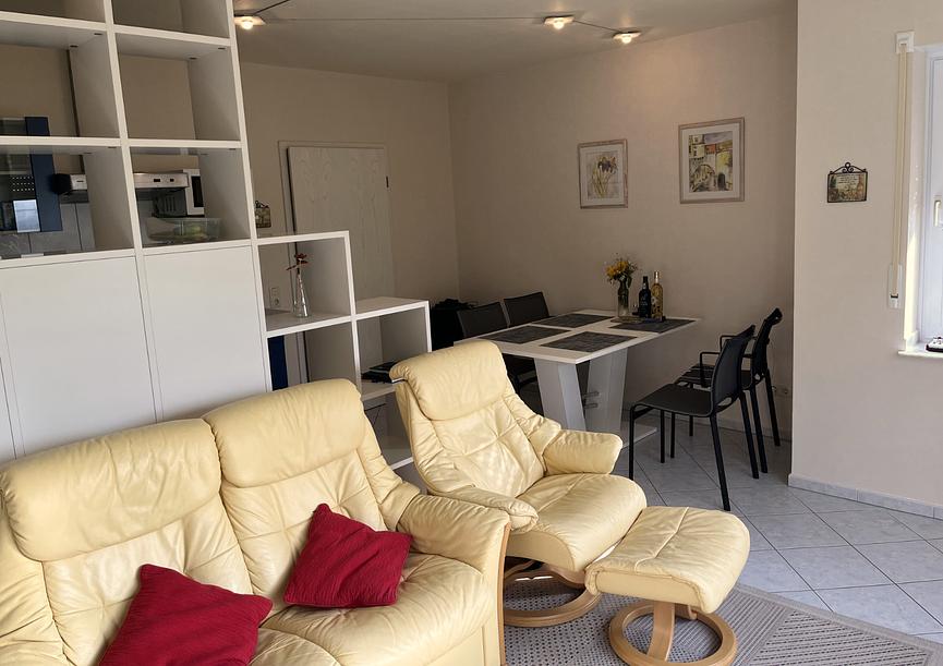 Bild 1 High Standing möblierte Wohnung 65m2 in ruhiger Lage in Trier Ruwer zu vermieten
