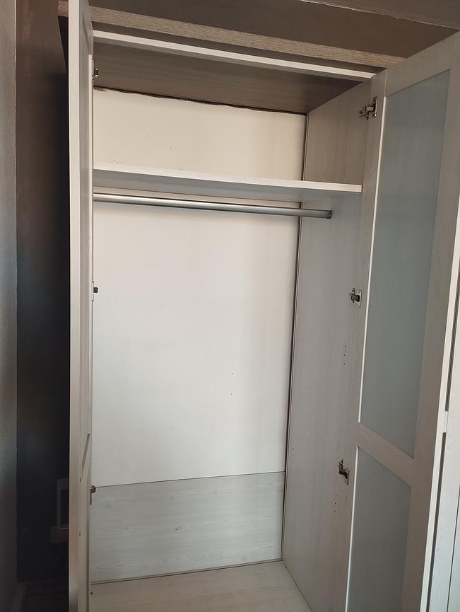 Bild 2 Kleiderschrank & Bett günstig abzugeben - auch getrennt