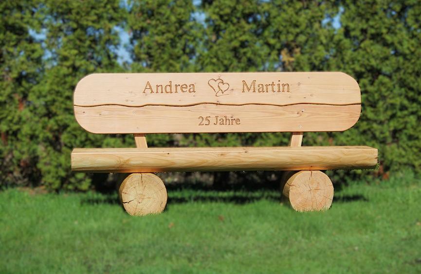 Bild 8 Baumbank aus Lärchen/ Douglasien holz. Rentners Geschenk.