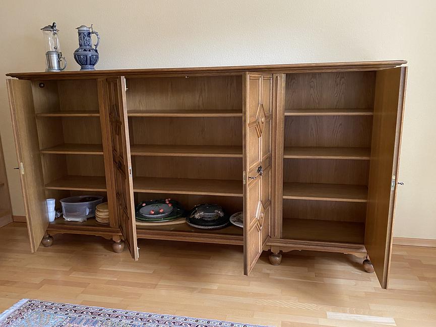 Bild 2 Highboard antik massiv