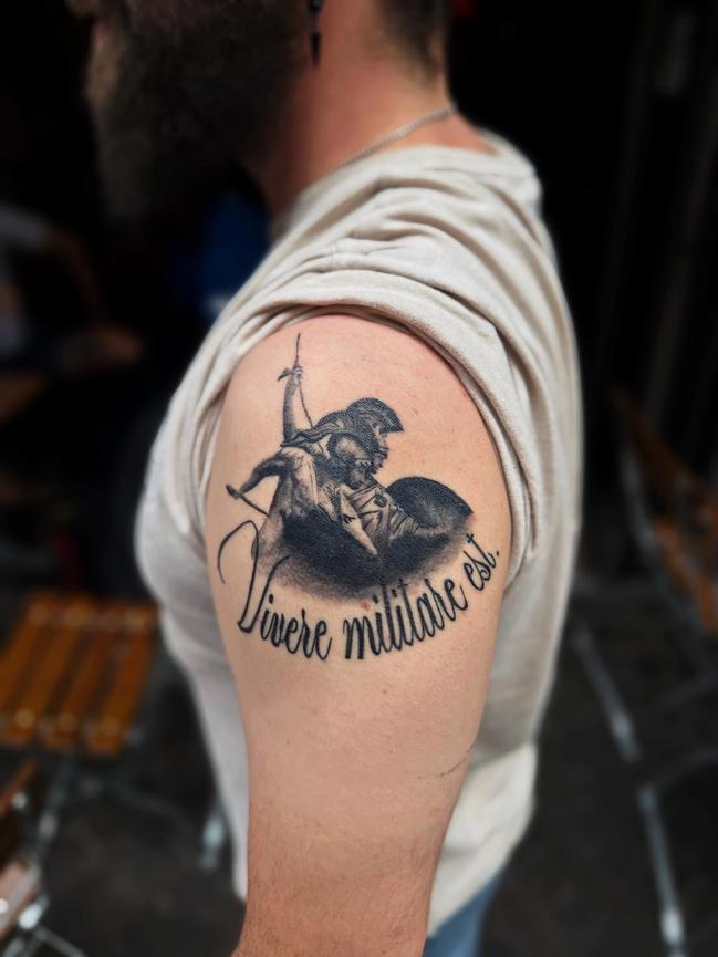 Bild 8 Fine Line Tattoos direkt in der Freiburger Innenstadt - Termine frei!