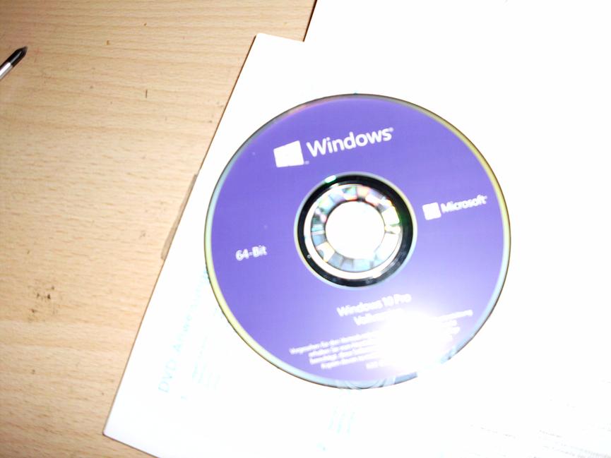 Bild 4 gebe hier windows 10pro dvd vollversion günstig ab mit key dazu ab