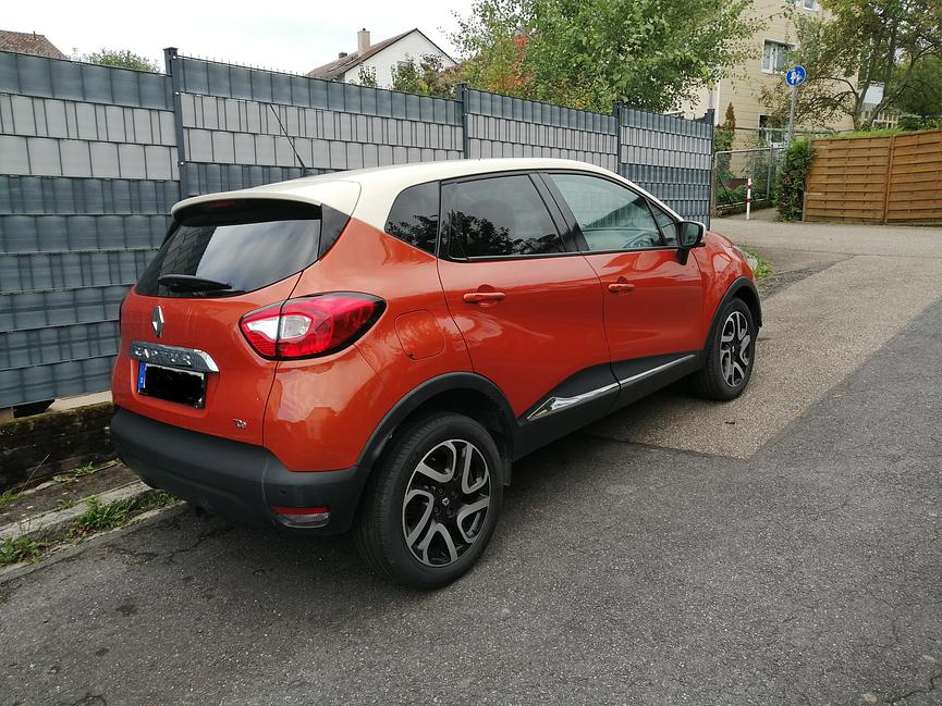 Bild 15 Renault Captur Luxe Automatik wenig Kilometer 58.250 km 2015 BJ