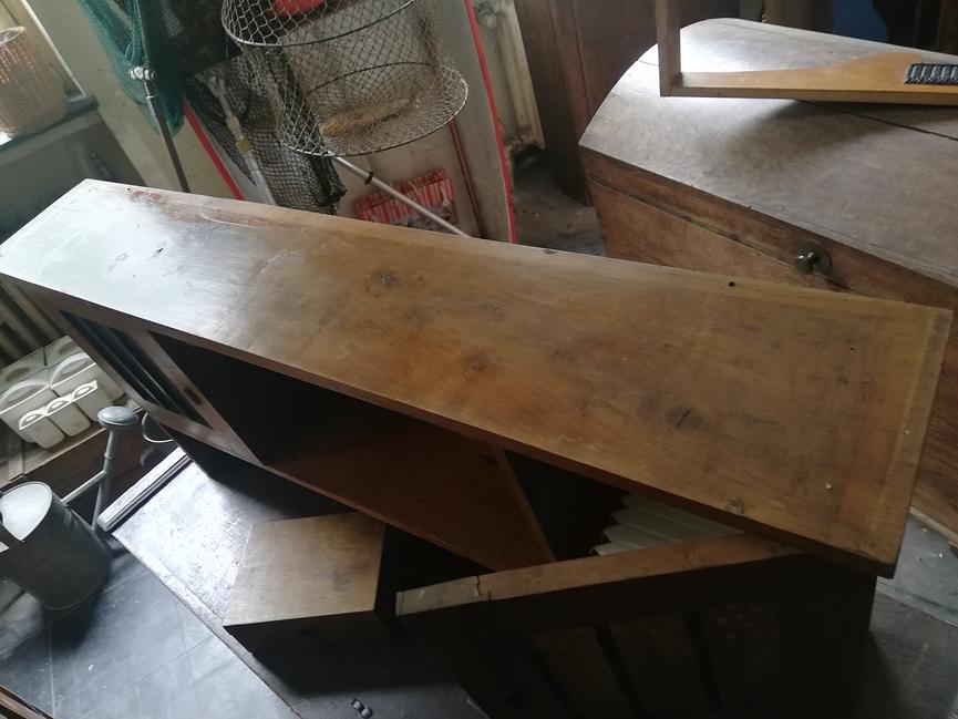 Bild 6 Schreibtisch Kirschholz