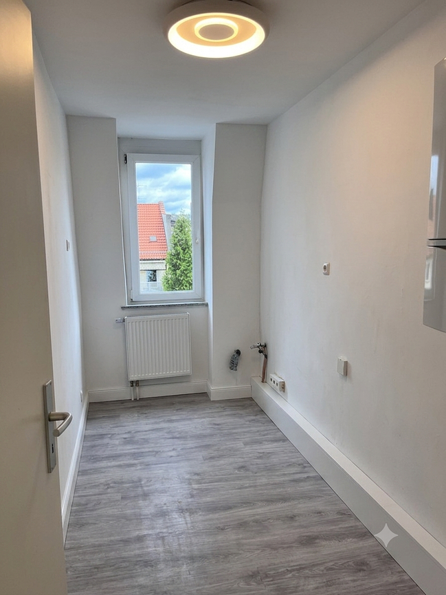 Bild 5 kernsanierte 3-Zimmer-Wohnung Diese attraktive Wohnung liegt in Steinb0hl