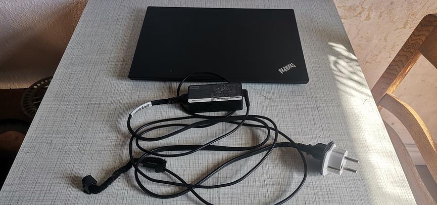 Bild 1 Lenovo ThinkPad T495 20NJ0007US 14 Touchscreen Notebook 