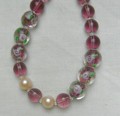 Bild 3 attraktive Glasperlenkette