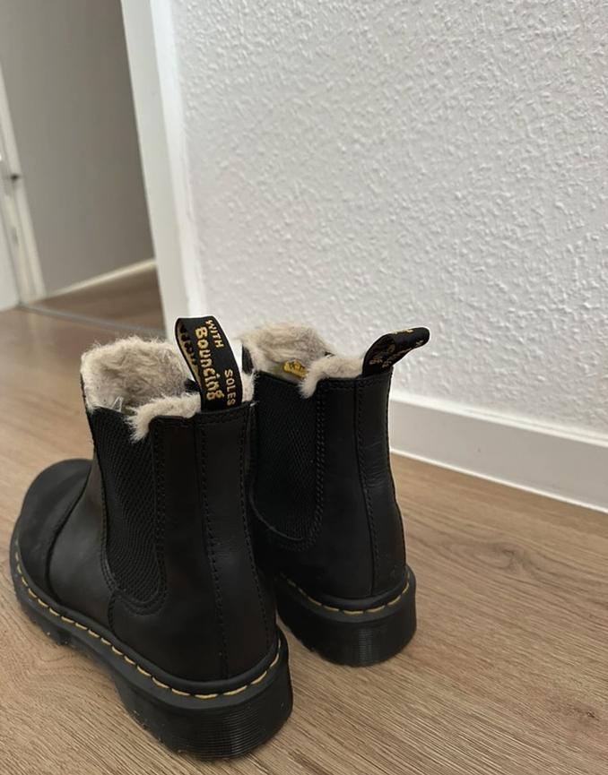 Bild 4 Dr. Martens zu verkaufen Größe 39