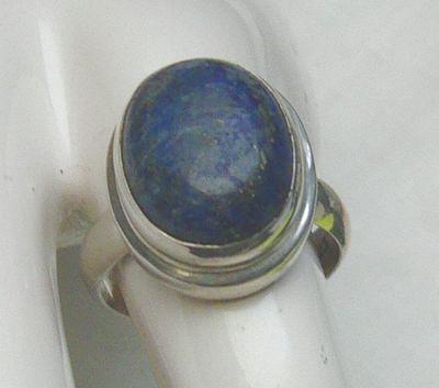 Bild 2 Ring, 925 Silber mit gefassten Lapislazuli