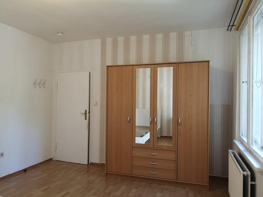 Bild 3 Möbliertes 18m² WG-Zimmer in 3er-Studenten-WG für 750€