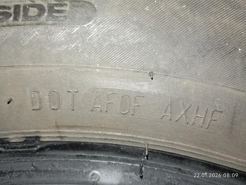 Bild 2 Zu verschenken Sommerreifen Continental PremiumContact 205/55 R16 91H