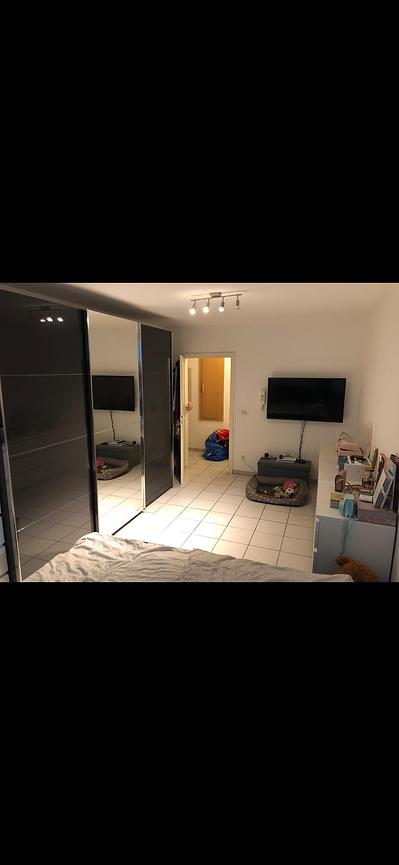 Bild 9 2 Zimmer 75qm ab 15.9 oder später zu vermieten inkl Einbauküche