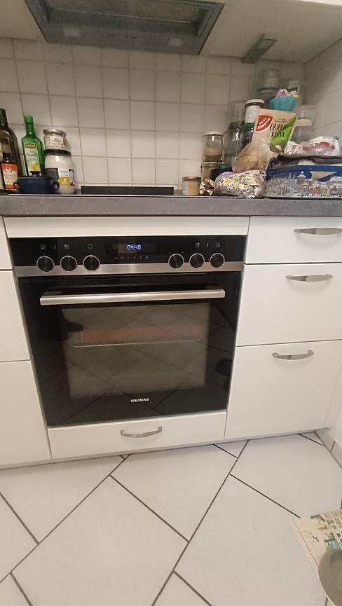 Bild 3 Hochwertige Einbauküche 3,5 J alt mit allen Einbaugeräten