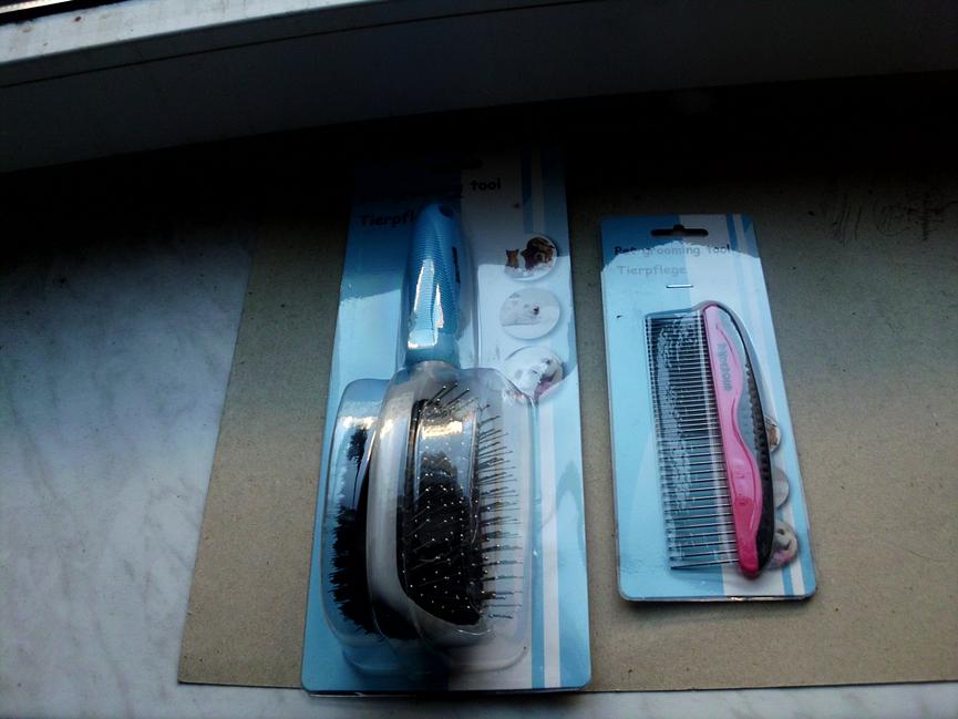 Bild 3 gebe hier dieses unbenutztes tier zupehör kommblett ab