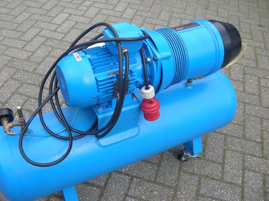Bild 4 HYDROVANE  HV 02  LAMELLEN  KOMPRESSOR