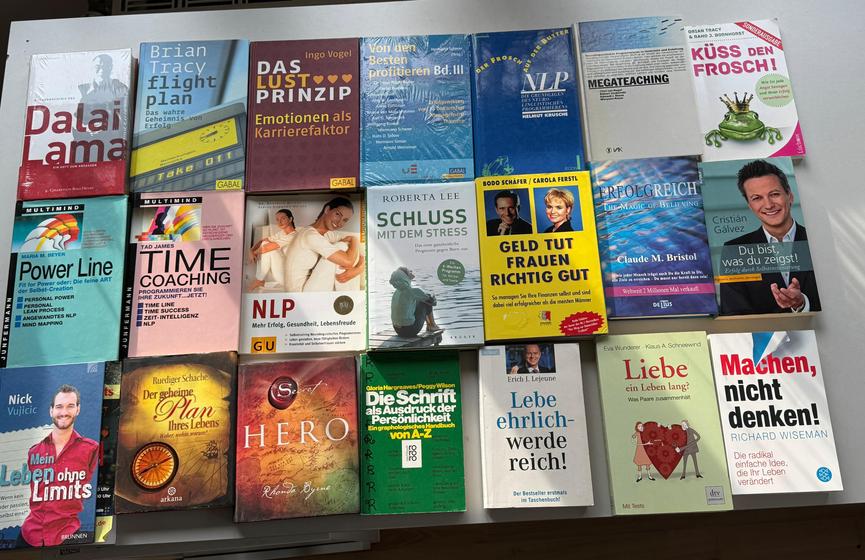 Bild 9 585 hochwertige Business-, Marketing- & Erfolgsbücher – 8 Boxen
