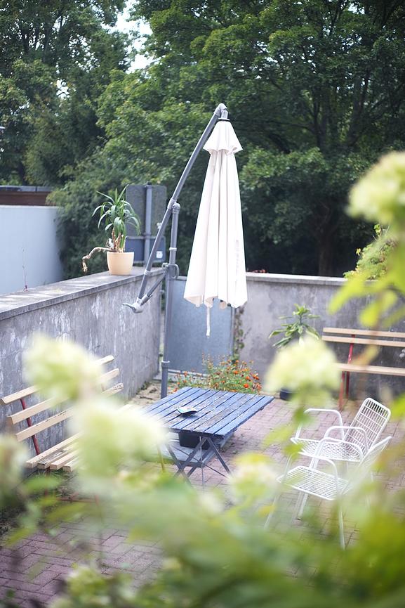 Bild 9 Arbeitsplätze_Coworking_Schreibtisch_Atelier_BüroRaum_Studio
