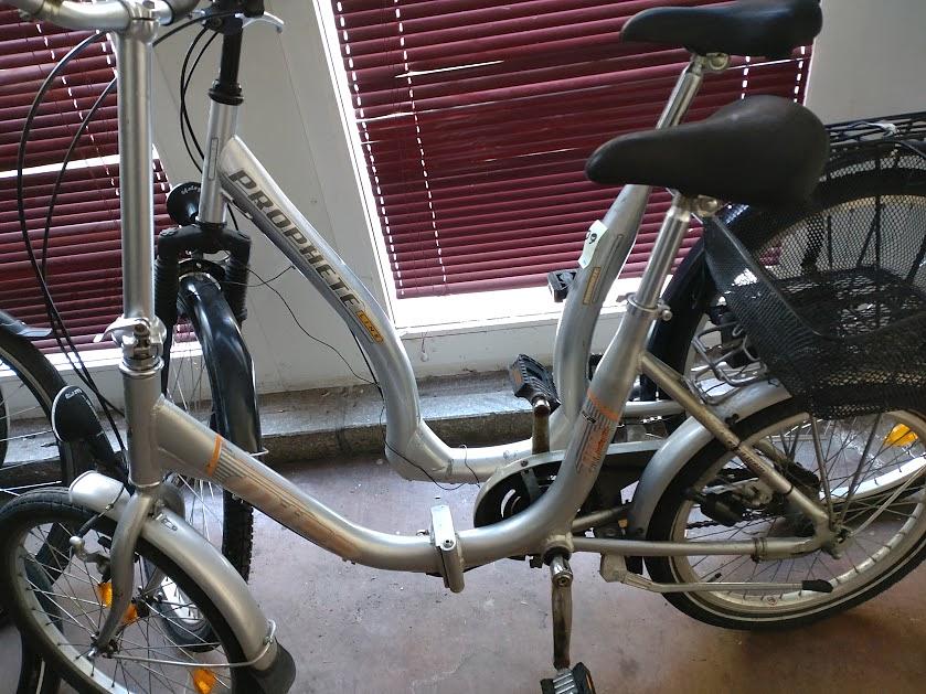 Bild 2 4 Fahrräder (gute gebrauchte) ab 9.Mai bis 20.Mai 2025 abzugeben.