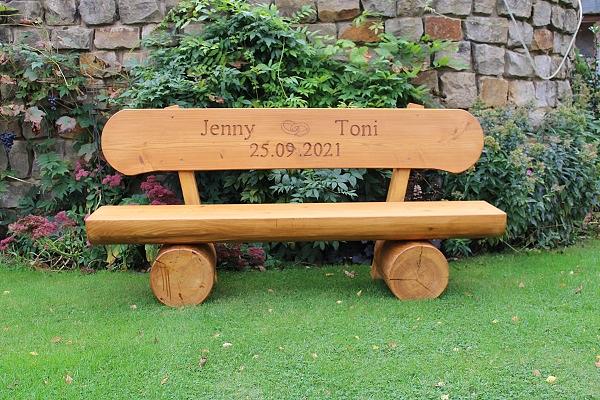 Bild 4 Jubiläumsgeschenk. Rentners Geschenk. Holzbank mit Beschriftung.