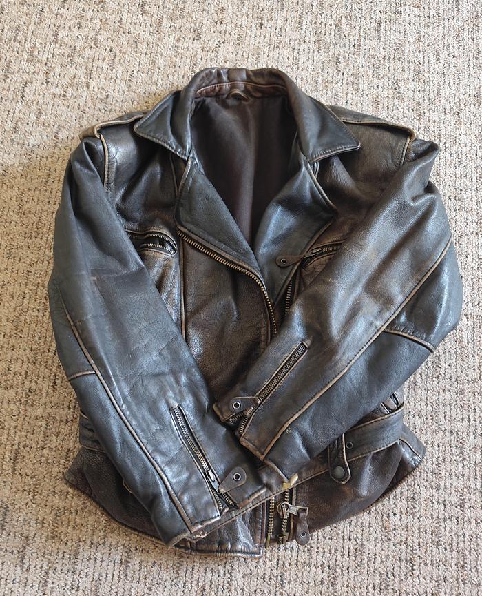 Bild 3 Motorrad Lederjacke Damen zu verkaufen