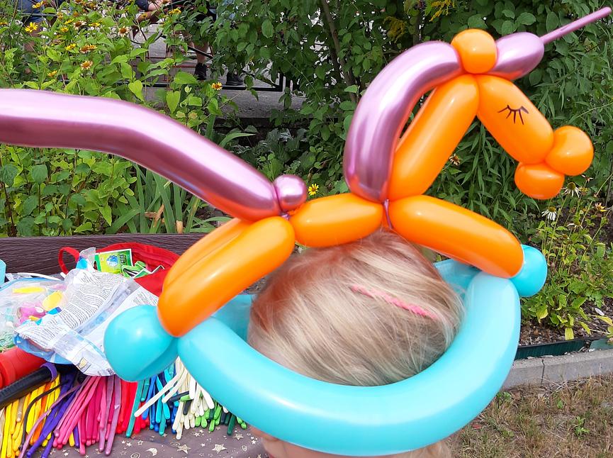 Bild 4 Ballonkünstler Ballonmodellage Ballontiere Ballon-Zauberer Ballon-Clown