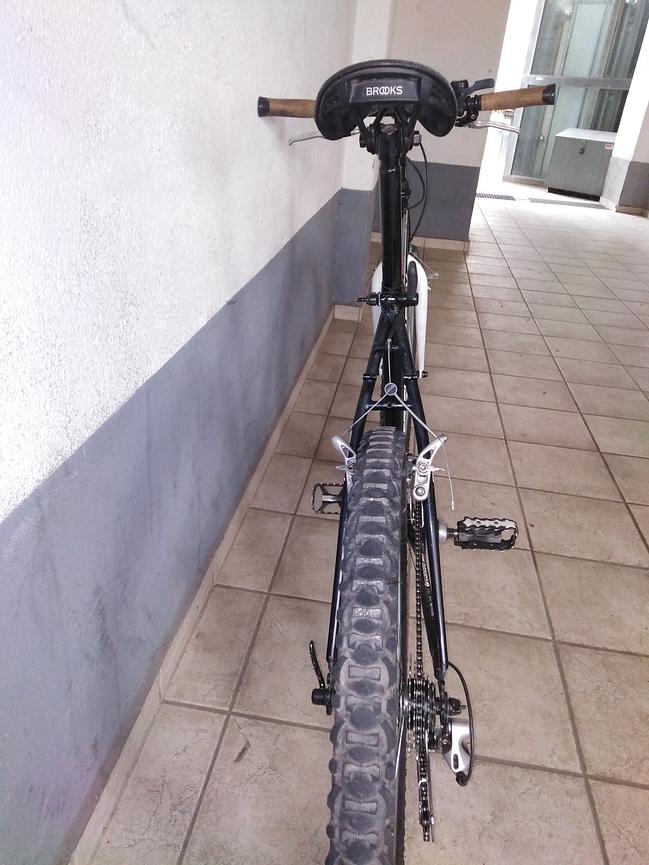 Bild 7 Mit viel Liebe und Know How aufgebautes 90er Jahre MTB