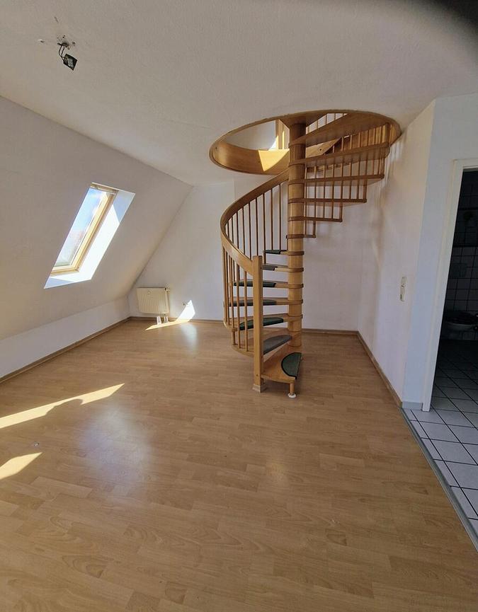 Bild 1 Biete 2 Zimmer Maisonettewohnung in Erfurt Krämpfervorstadt