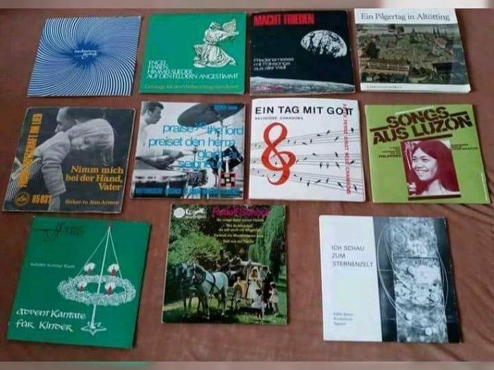 Bild 1 11 Single Schallplatten