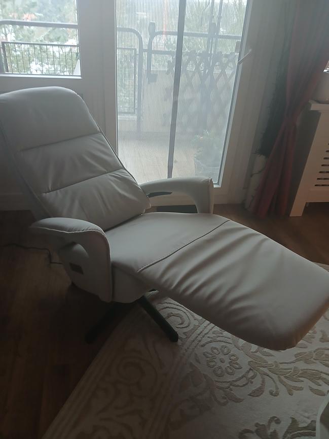 Bild 4 Relaxsessel mit Massagefunktion vet
