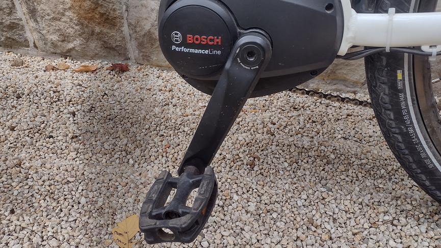 Bild 3 E-Bike, Pegasus Solero E 9 Lite, "28", Wave, 55, weiß, Akku und Batterie Bosch