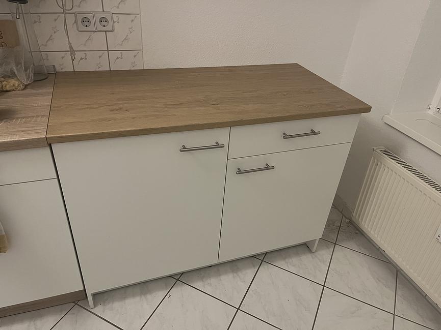 Bild 2 Küchenmöbel