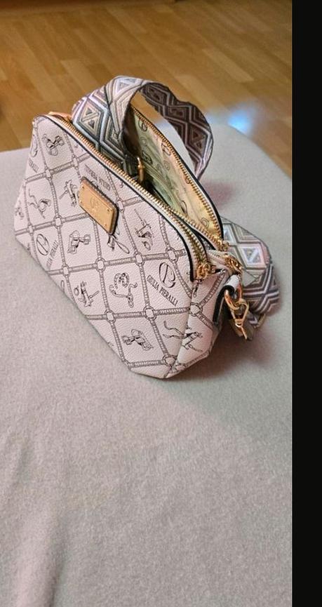 Bild 2 Giulia pieralli Handtasche zu verkaufen