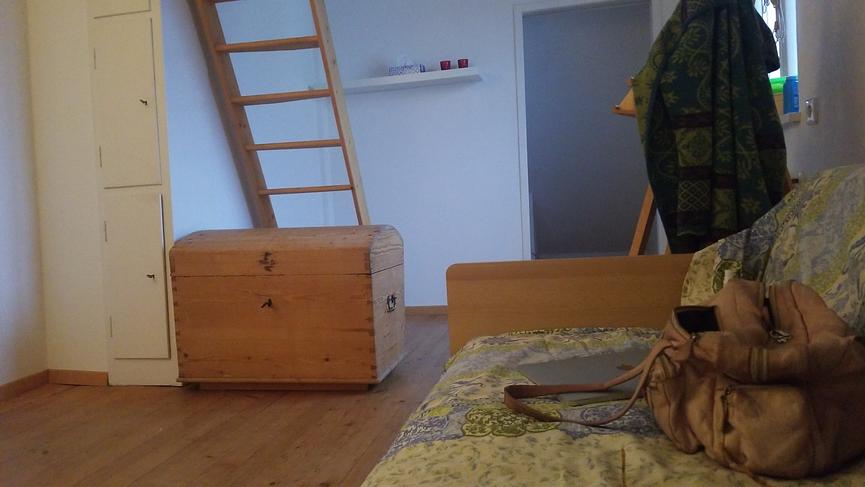 Bild 7 Feuerbach. 1,5 ZIMMER zu vermieten an eine Person 40-60 Jahren