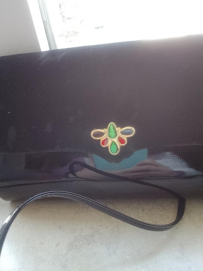 Bild 1 Edle Damenhandtasche 6 Euro