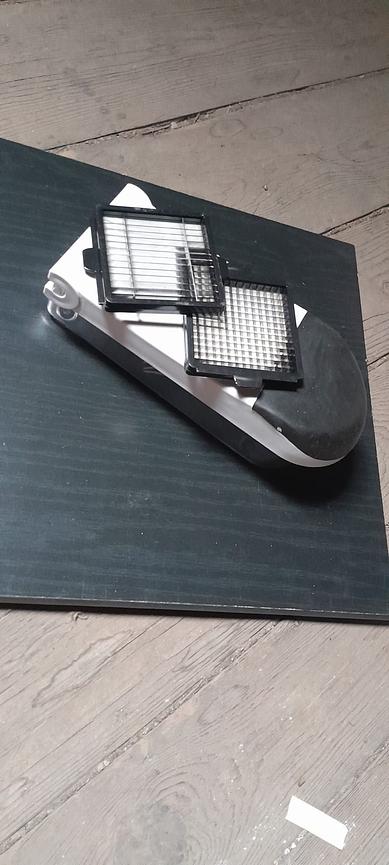 Bild 1 Gemüseschneider