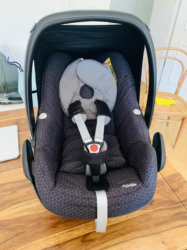 Bild 2 Maxi Cosi mit Neugeboreneneinsatz!