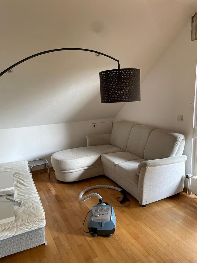 Bild 1 Möbliertes Zimmer 28 qm in Waltersdorf/Schönefeld