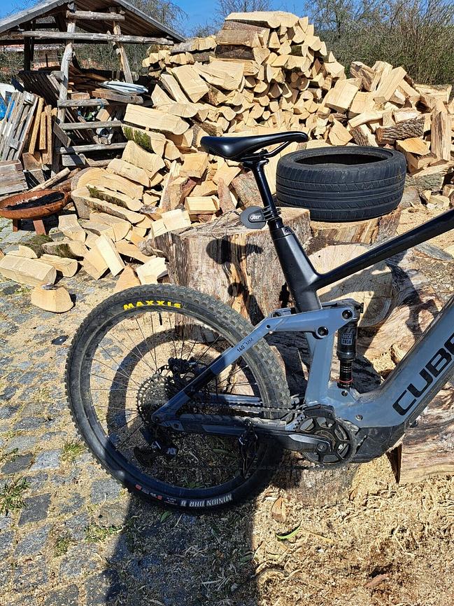 Bild 1 Cube Stereo Hybrid 160 HPC SL 625 e bike