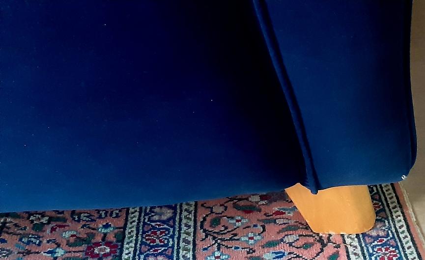 Bild 2 verschenke mein königsblaues Sofa wegen Auszug