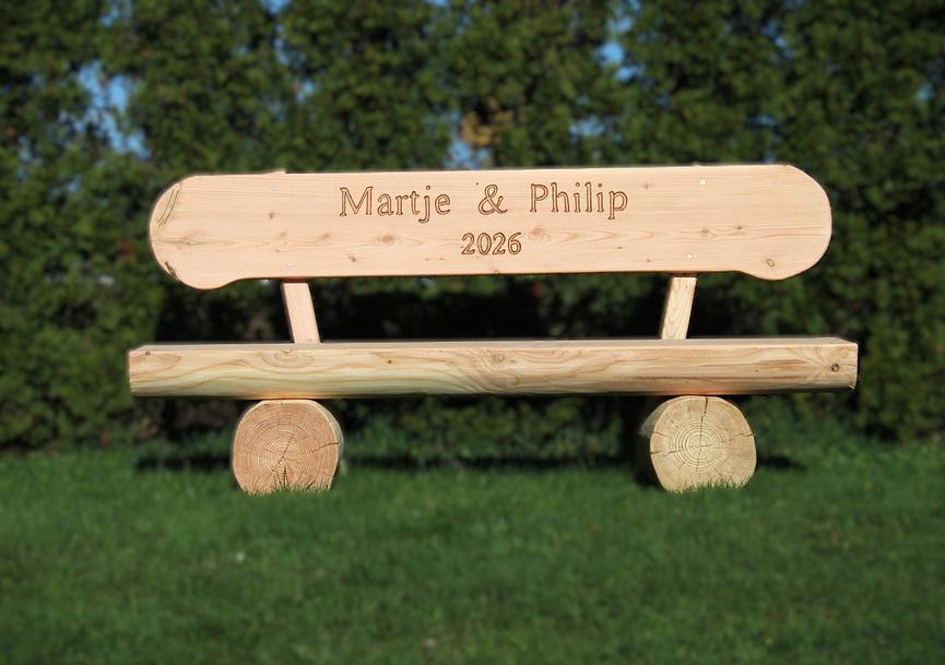 Bild 11 Gartenlaube. Überdachte Gartenmöbel. Holzmöbel.