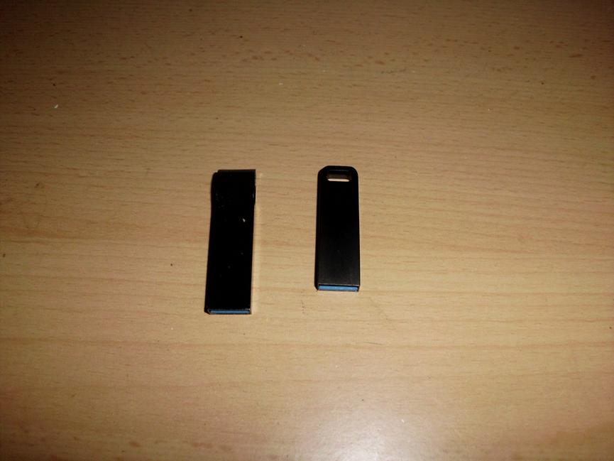 Bild 1 gebe zwei usb stick günstig ab